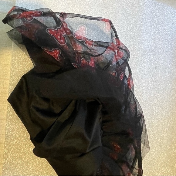 Disney Minnie Mouse Tulle Circular Tutu Skirt With Vibrant Red Minnie Mouse Bows - Picture 7 of 13